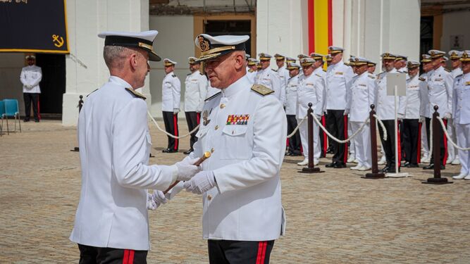 Un momento del acto de toma de posesión de José María Sanz Alisedo como General Comandante del Tercio de Armada.
