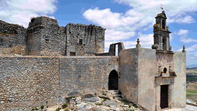 Castillo de Fatetar en Espera