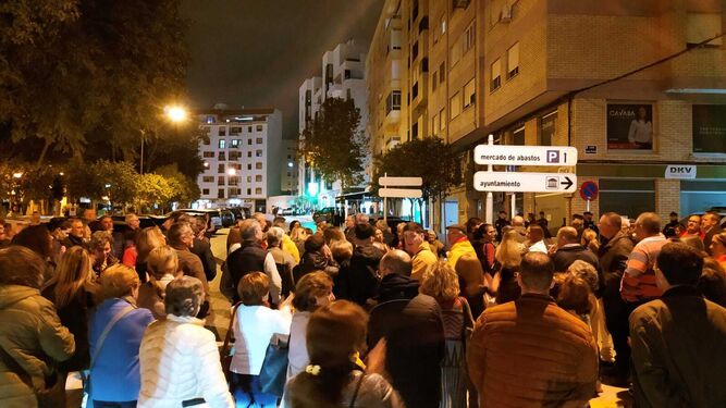 Segunda protesta ante la sede del PSOE de San Fernando en contra de la amnistía