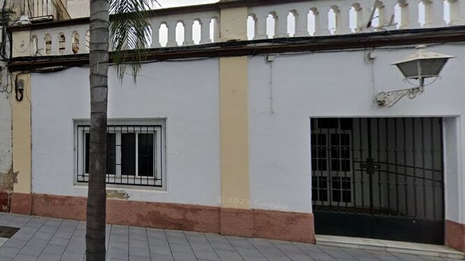 Una imagen del local de propiedad municipal en la avenida Micaela Aramburu.