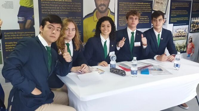 El Liceo de San Fernando, campeón del II Debate de Torneo Económico