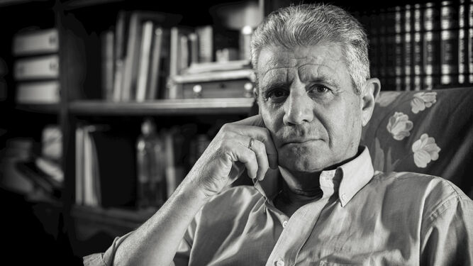 El escritor Ramón Pérez Montero.