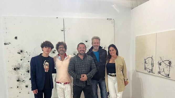 Pablo Mariscal, Willy Márquez, Andrés Vilches, Miguel Troncoso  y Caroline Coles, en el WM Art House.