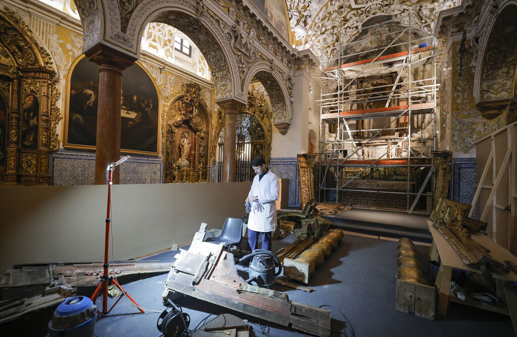 Las fotos de la restauraci&oacute;n del retablo mayor de Santa Mar&iacute;a la Blanca