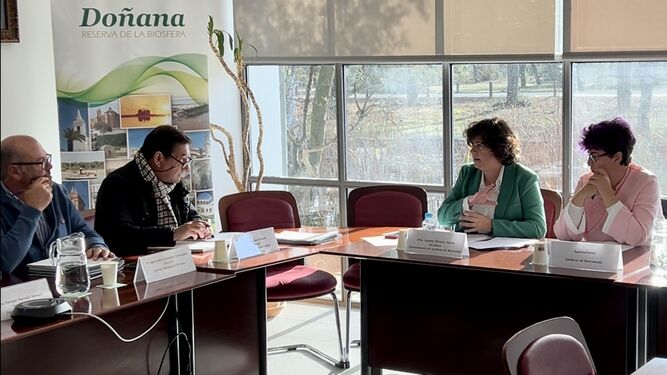 Carmen Álvarez reclama demandas medioambientales en su visita a ‘Doñana 21’