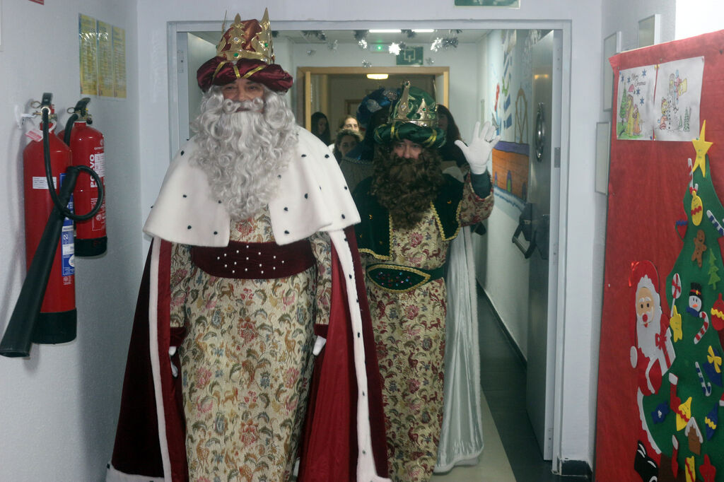 Visita de los Reyes Magos al Hospital de Puerto Real