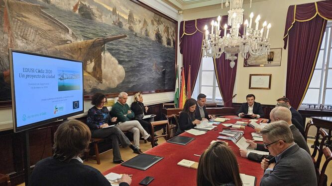 Comisión de seguimiento de la Edusi de Cádiz celebrada este martes en el Ayuntamiento.