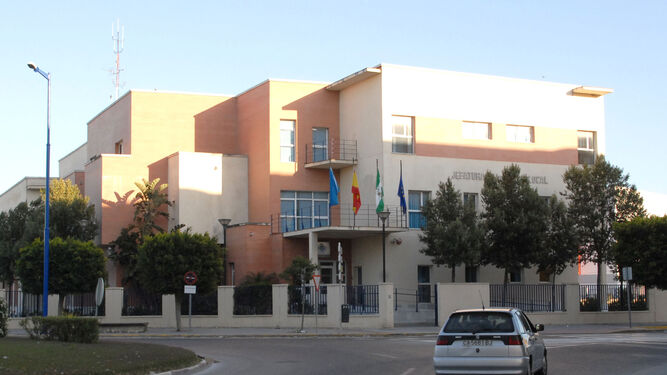 Edificio que alberga la Jefatura de la Policía Local de San Fernando.