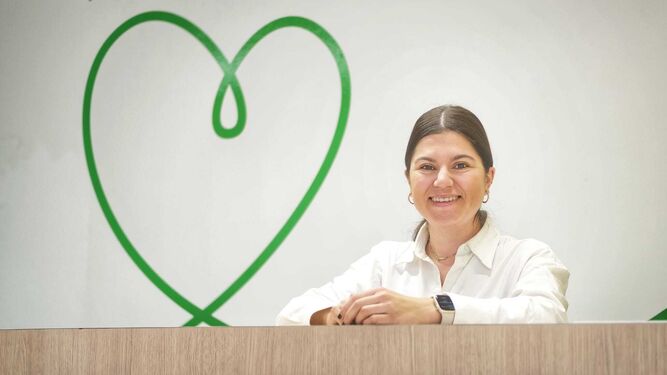 La psicóloga especialista en pacientes oncológicos Ana Carmen Barquero, coordinadora de atención al paciente de la AECC en Cádiz.