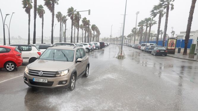 La borrasca 'Karlotta' deja importantes lluvias en Cádiz.
