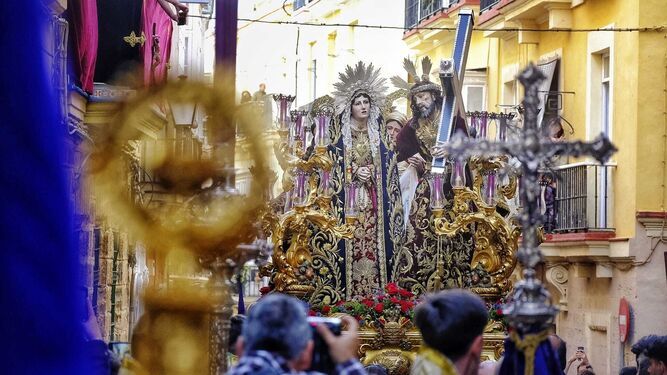 Horario e itinerario del vía crucis de la Semana Santa de Cádiz 2024