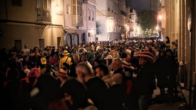 ¿Qué pasó el segundo sábado del Carnaval de Cádiz? Enfado e indignación entre agrupaciones y gaditanos