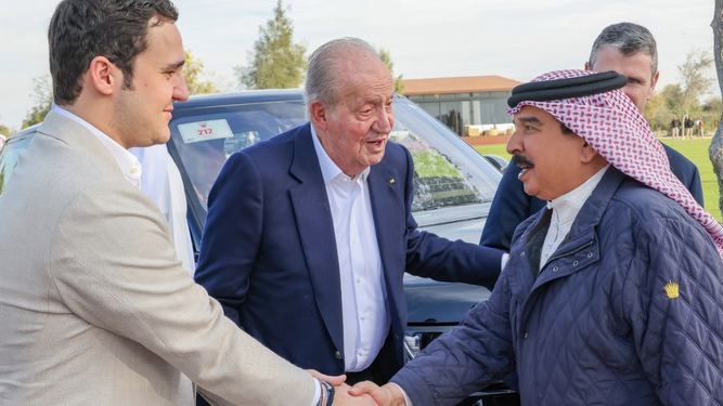 El movimiento del Rey Juan Carlos para enchufar a su nieto Froilán en la realeza de Oriente Medio