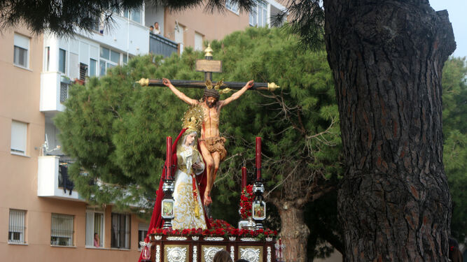 Salida procesional del Cristo del Amor y Nuestra Señora de la Esperanza del Río San Pedro