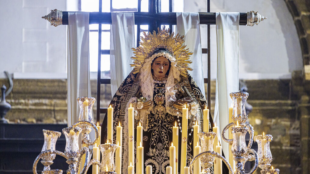Santo Entierro. S&aacute;bado Santo. Semana Santa de C&aacute;diz. 2024