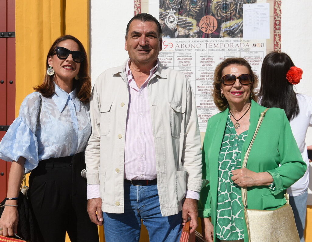 Cristina Mart&iacute;n, Fernando Atenciano y Pastora Mart&iacute;n