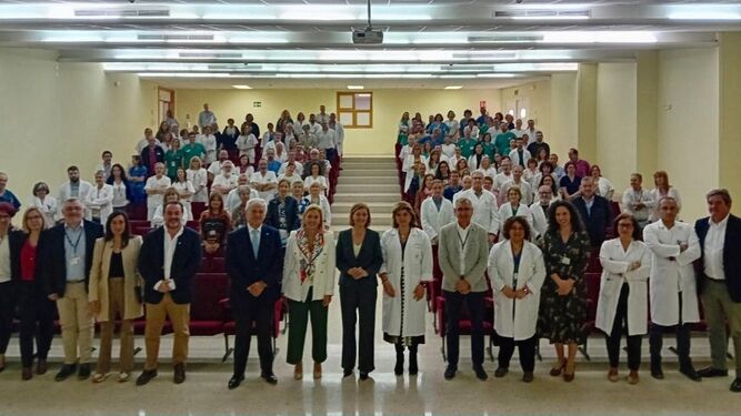 Presentación de María José Cano como nueva gerente ante el personal del Hospital de Puerto Real